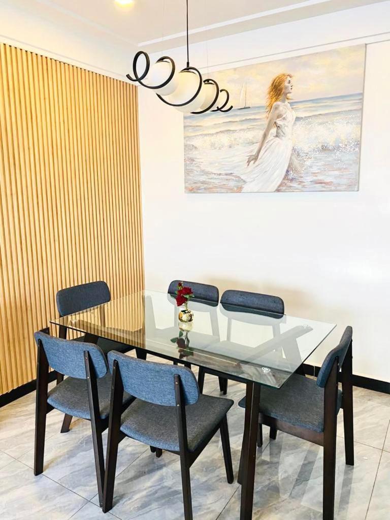 Apartment Sweet *