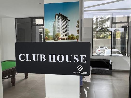 Apartment Luxurious And Comfy Homes