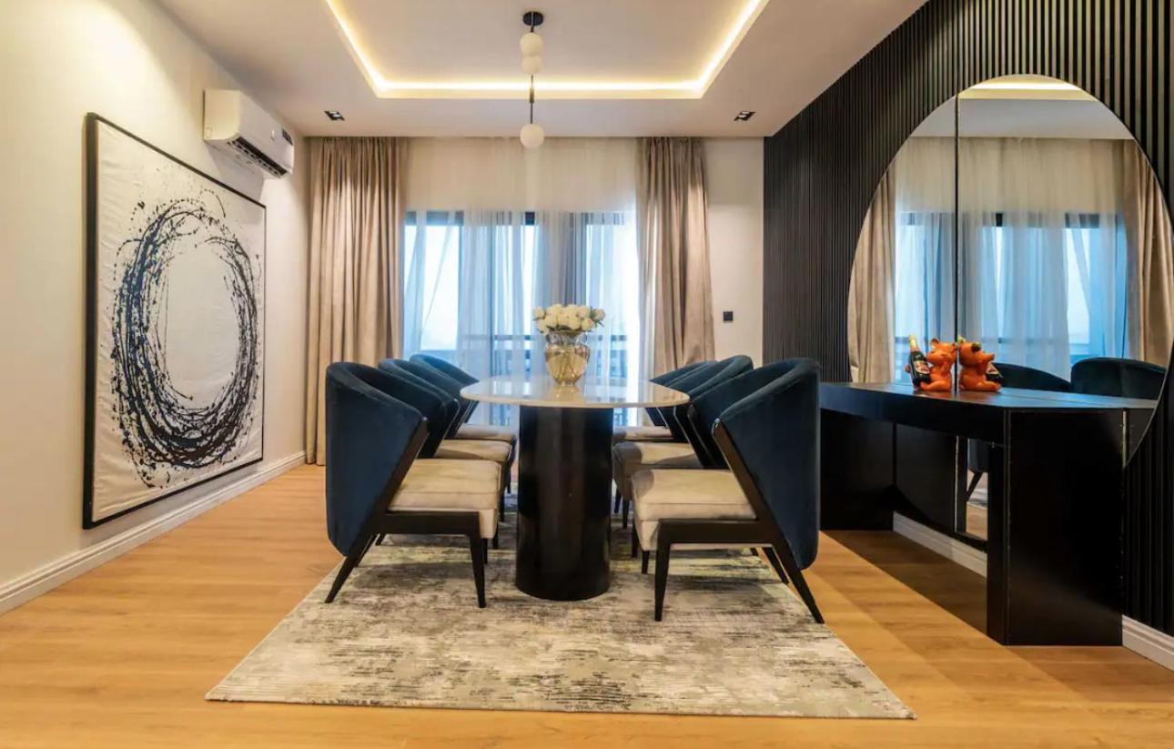 Lazizi Luxe
