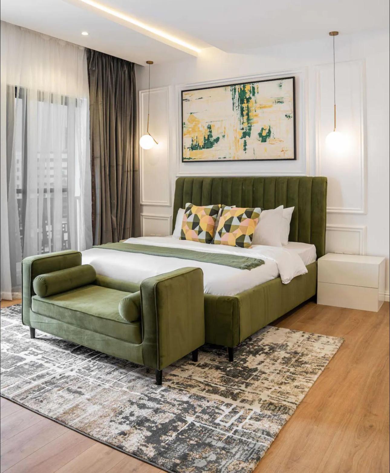 Lazizi Luxe * Nairobi