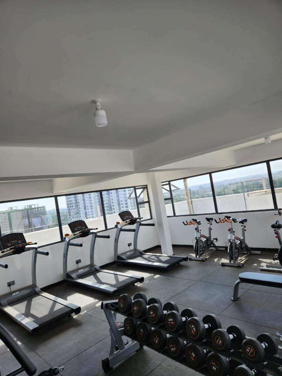 Tranquil 7th Floor Near Art Caffe Market * Nairobi