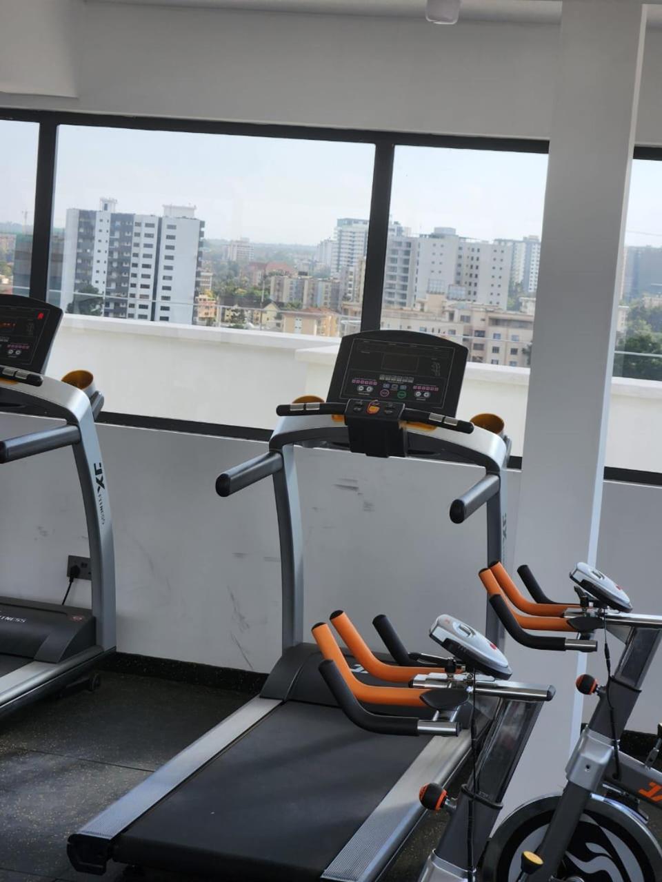 Apartment Tranquil 7th Floor Near Art Caffe Market *