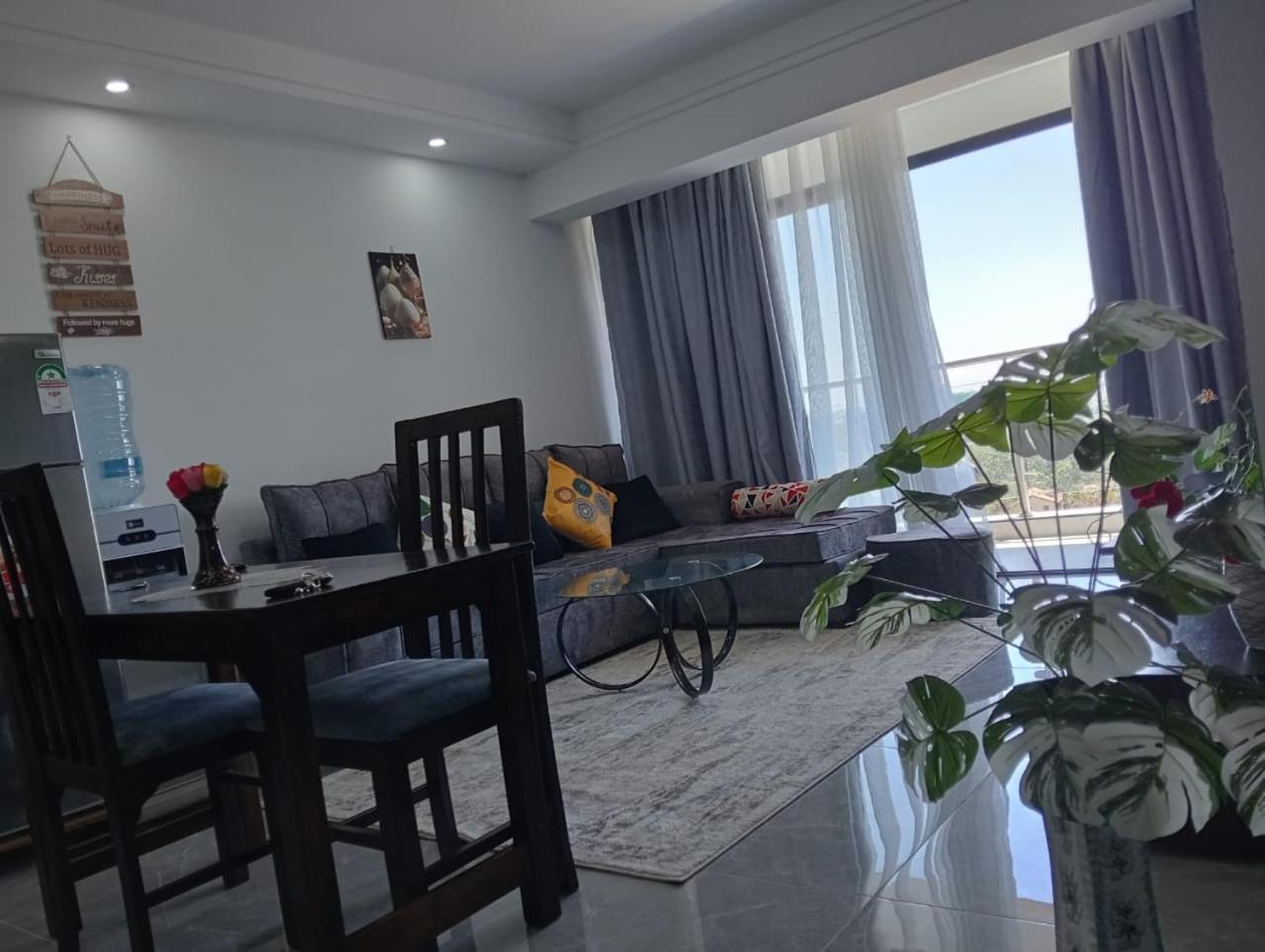 Tranquil 7th Floor Near Art Caffe Market Nairobi