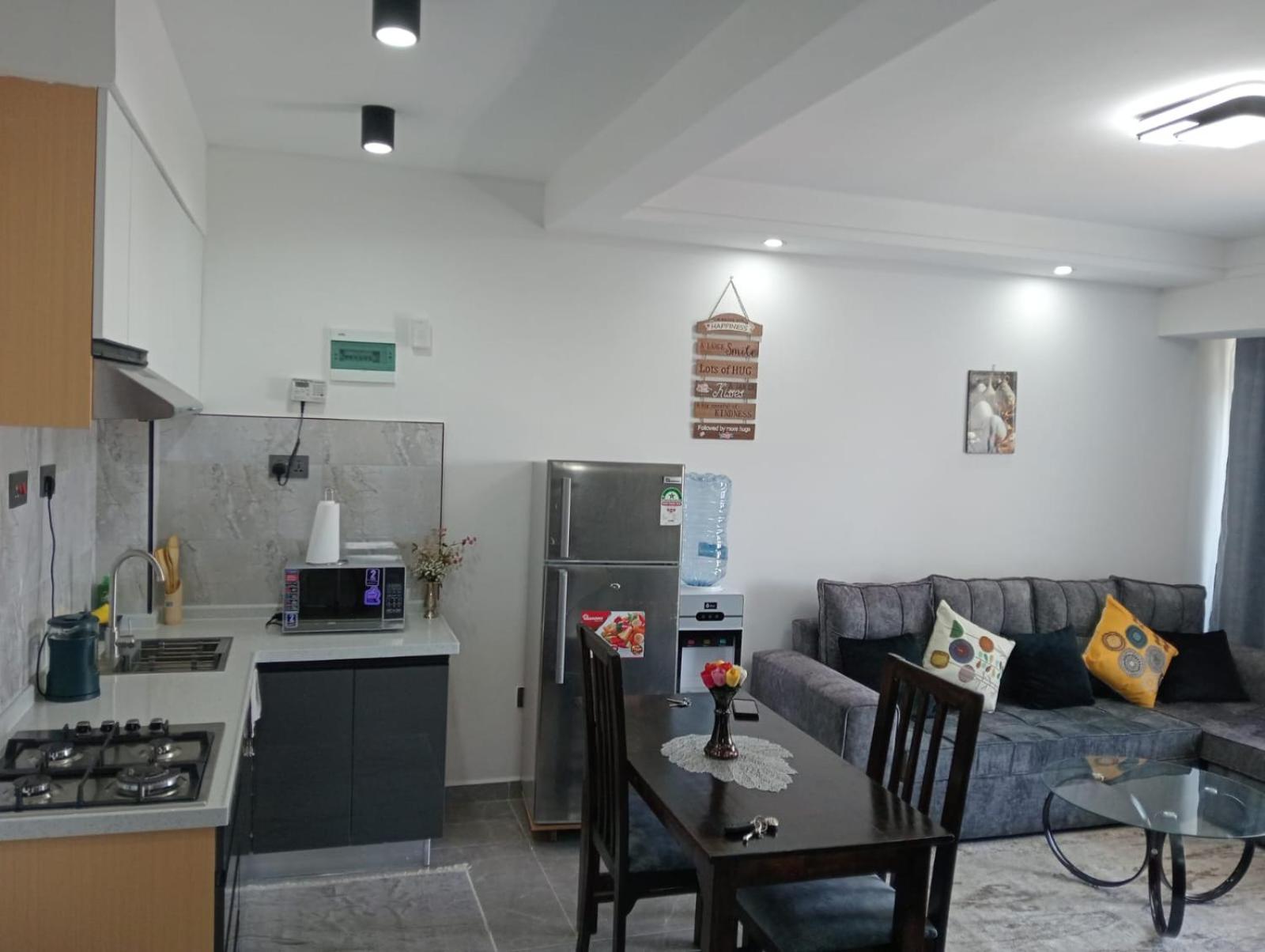 Tranquil 7th Floor Near Art Caffe Market * Nairobi
