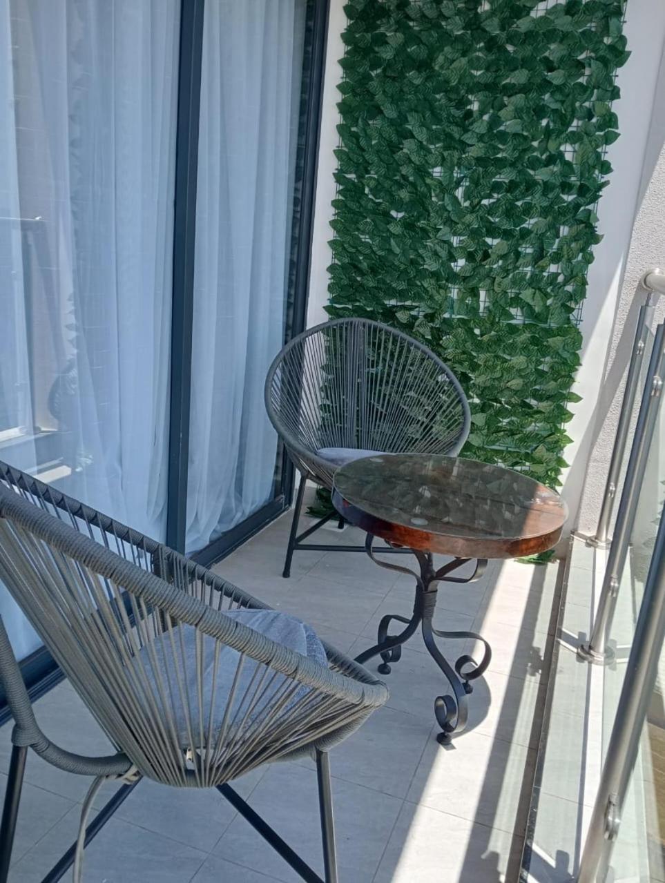 Apartment Tranquil 7th Floor Near Art Caffe Market *