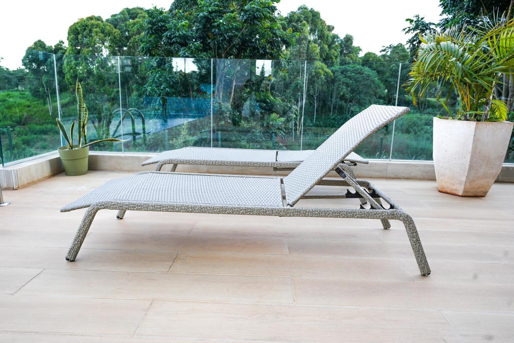 Riverbank One Bedrooms Apartment, Swimming Pool, Gym, Workspace, Db Space Living