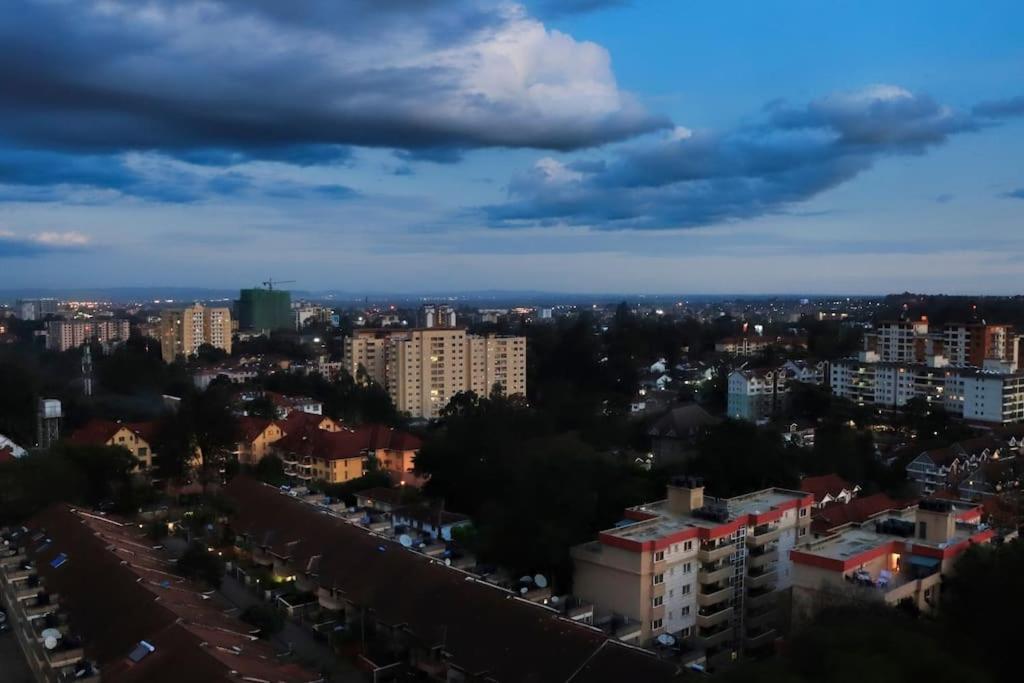 Apartment Astoria Lovely One Bedroom With Ac & Ups In Lavington