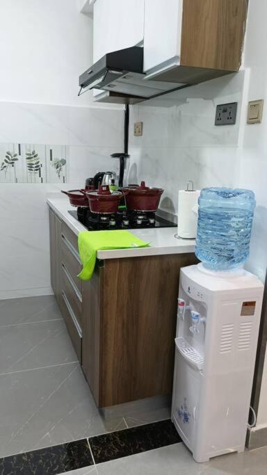 Apartment Sky-high Serenity: Your Modern 1br Retreat On The 10th Floor Nairobi