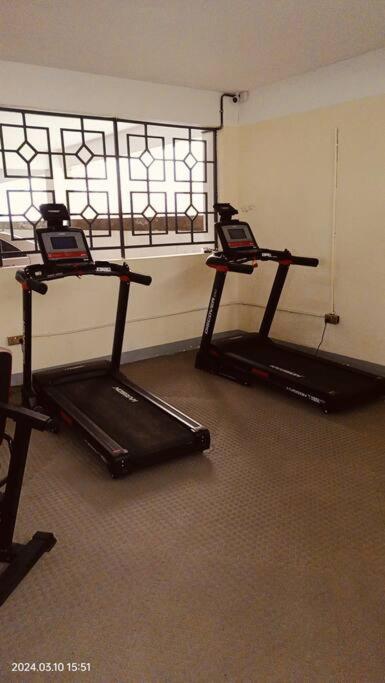 Sky-high Serenity: Your Modern 1br Retreat On The 10th Floor Nairobi