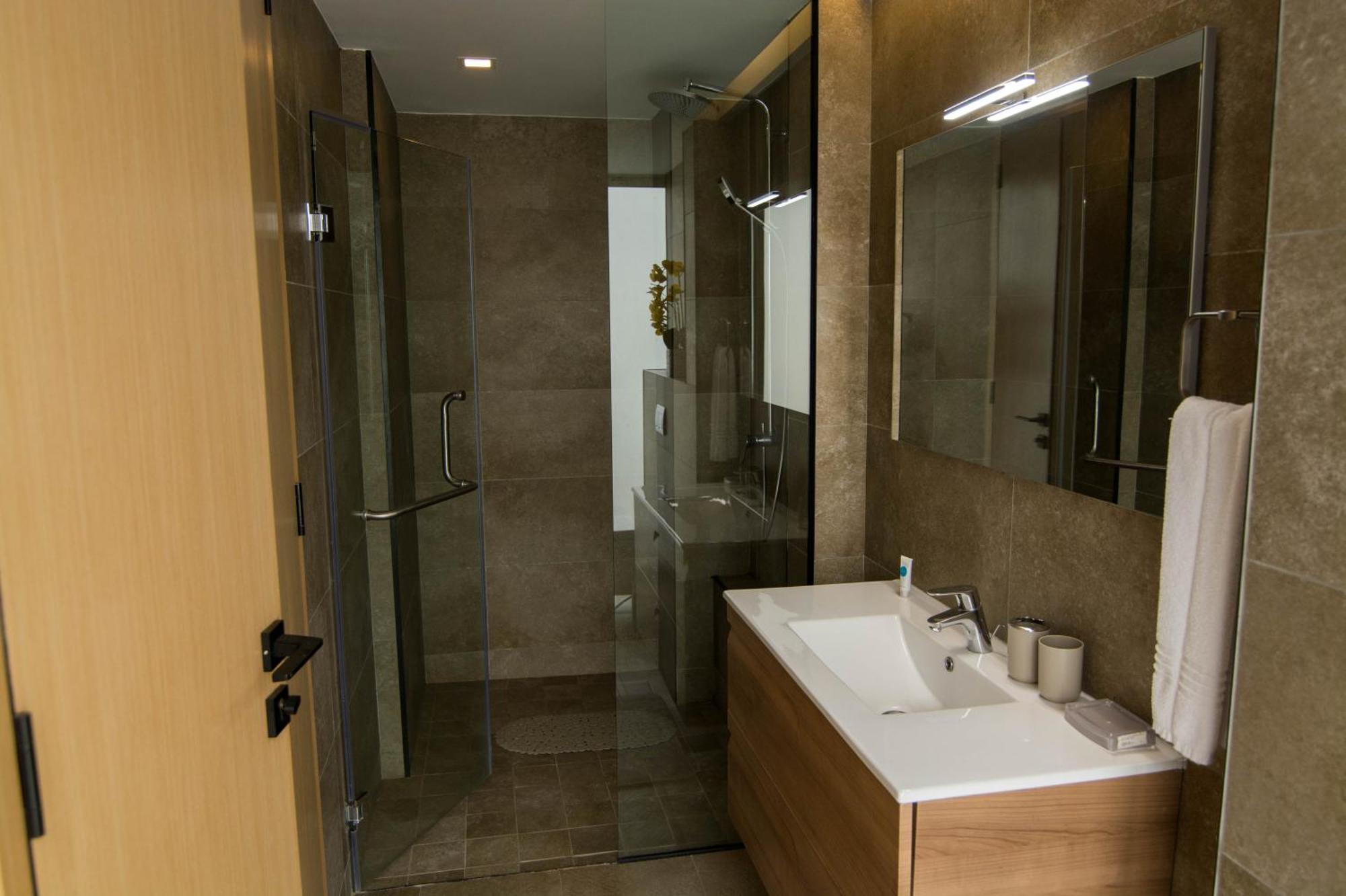 The Cozy Hidden Gem By Joanize Apartment