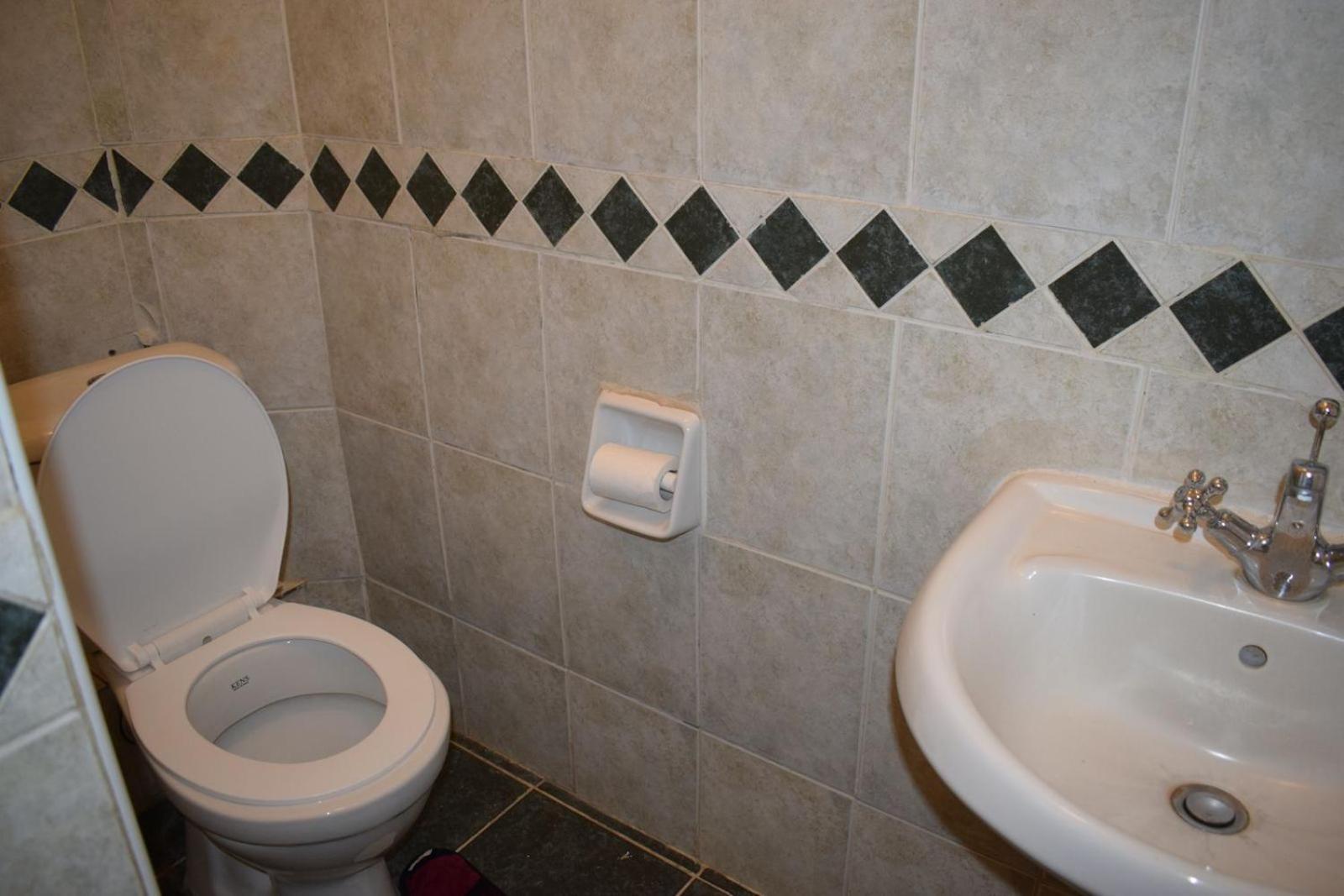 Hampton Court Kilimani * Nairobi
