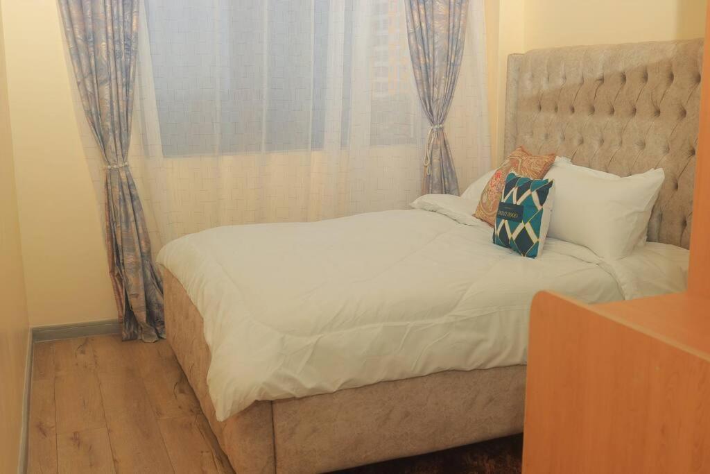Luxury And Elegant 2 Bedroom With Views
