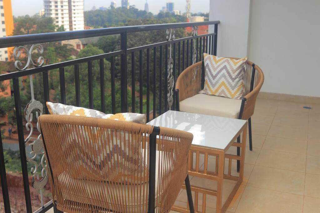 Apartment Luxury And Elegant 2 Bedroom With Views