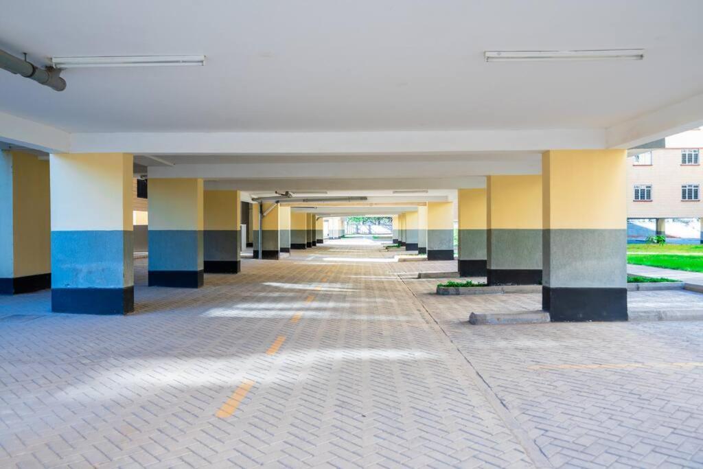 Serena 3br W Mall And Pool Apartment