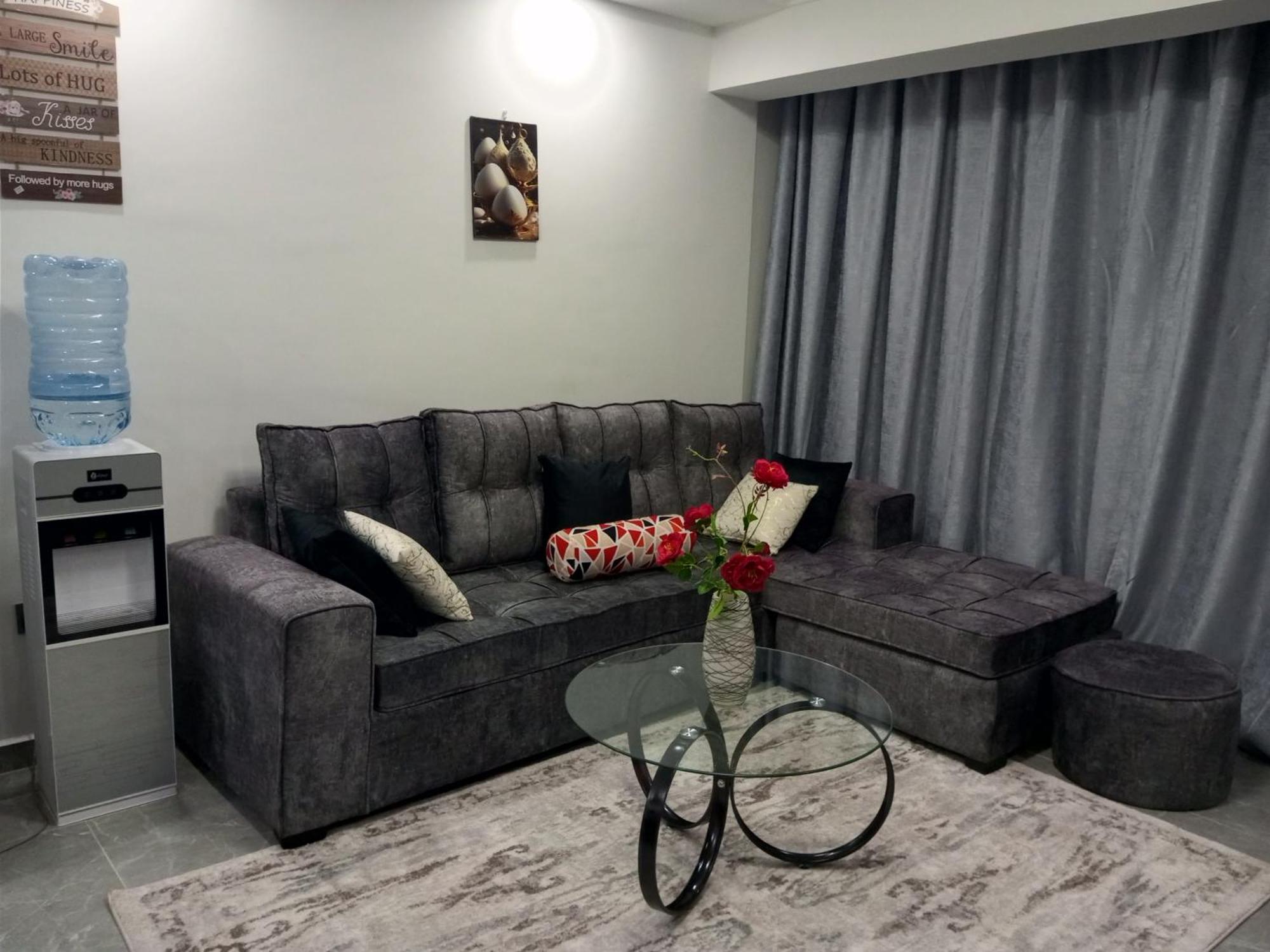 Tranquil 7th Floor Near Art Caffe Market Nairobi