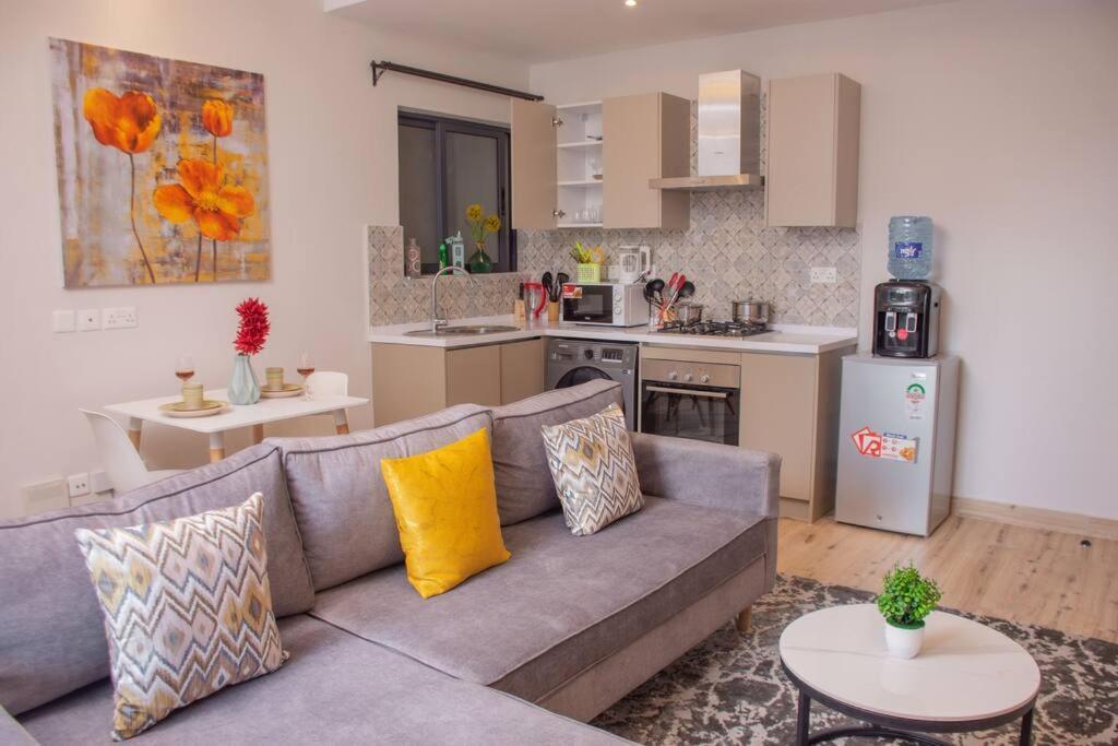 Elite Resience 1 Bedroom With Gym& Pool Apartment Nairobi