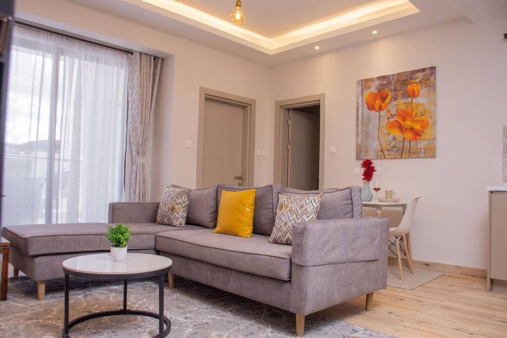Elite Resience 1 Bedroom With Gym& Pool *