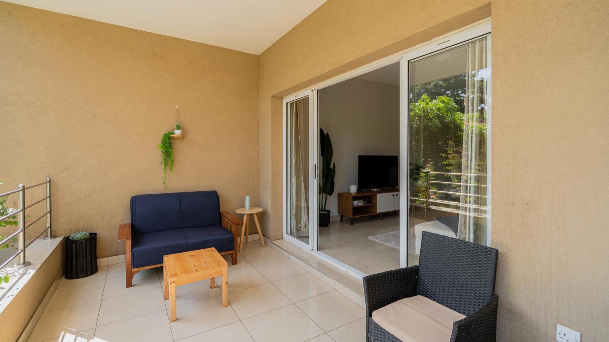 Apartment Exquisite 2 Bedroom, Lux Living At Riverside