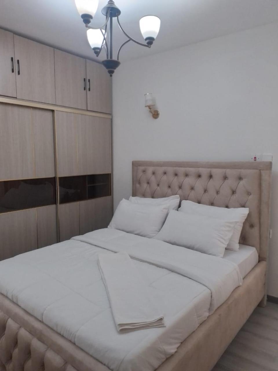 Sandalwood Gardens Apartment *