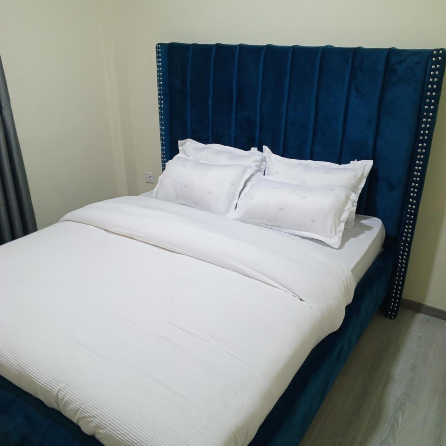 Apartment Sandalwood Gardens
