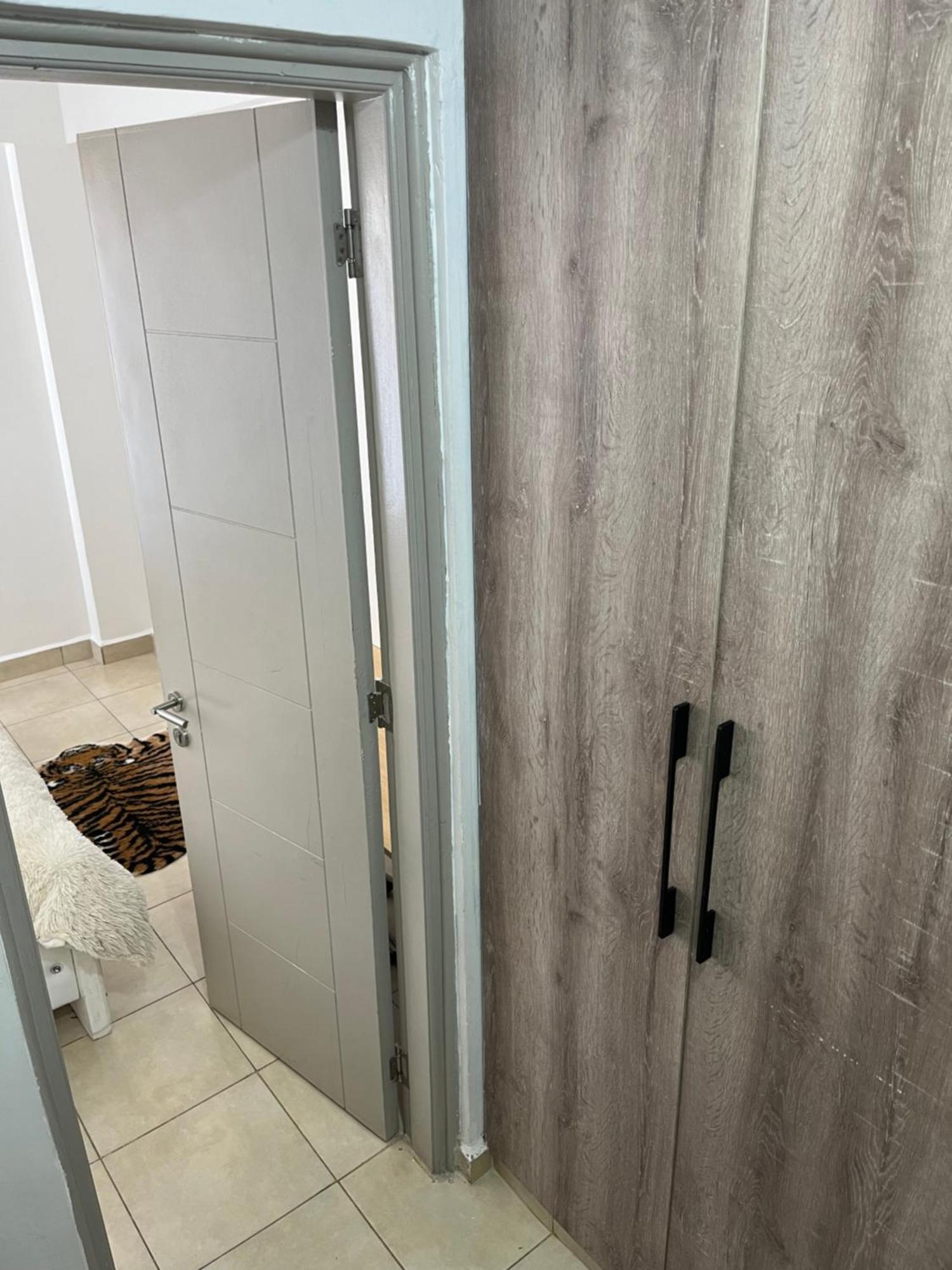 Stylish One Bedroom Duplex In Nairobi,kinoo Apartment *