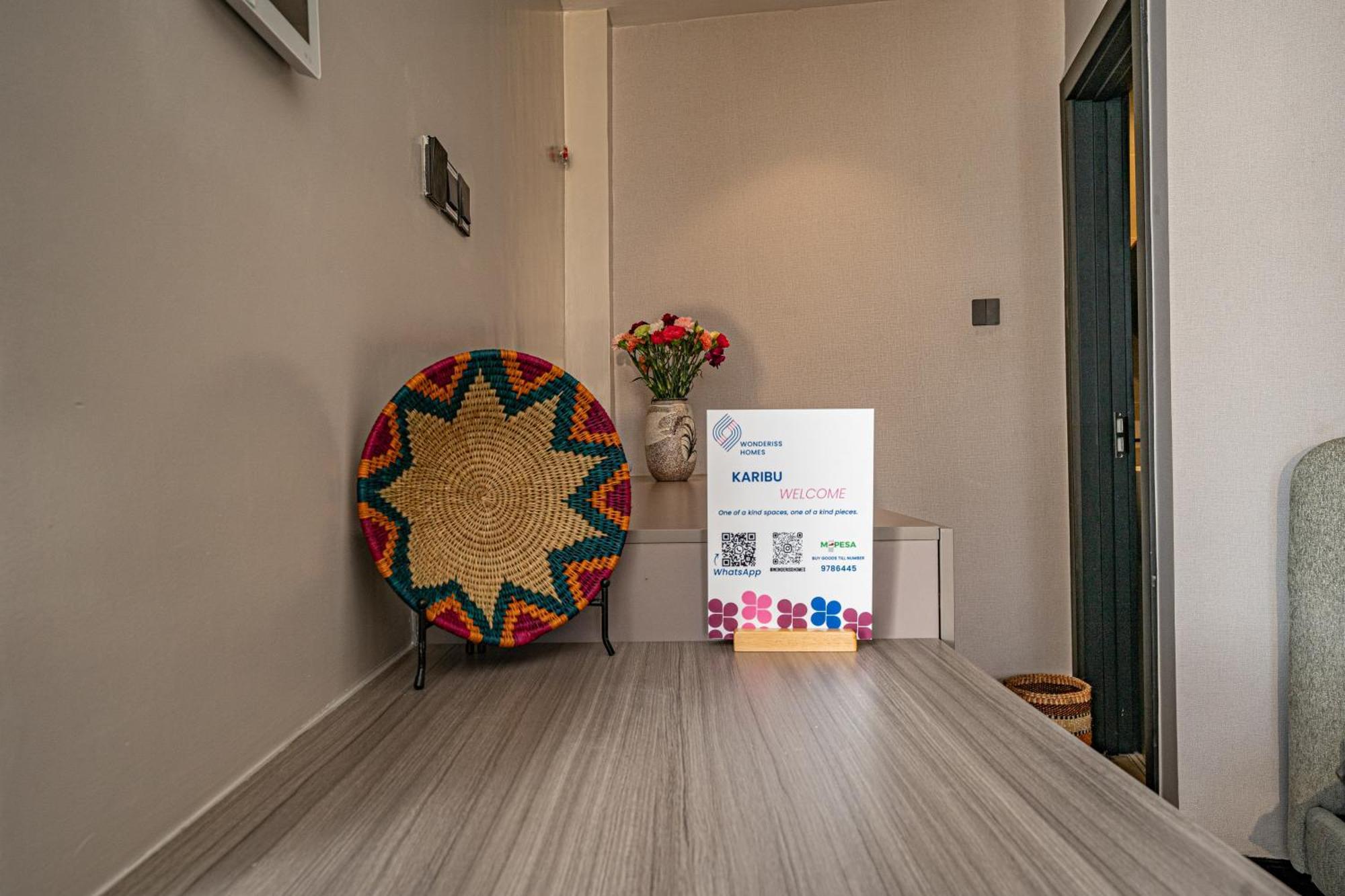 Escada & 2-bedroom, Rooftop Swimming Pool, Gym, Workspace, Wonderiss Homes Westland Living
