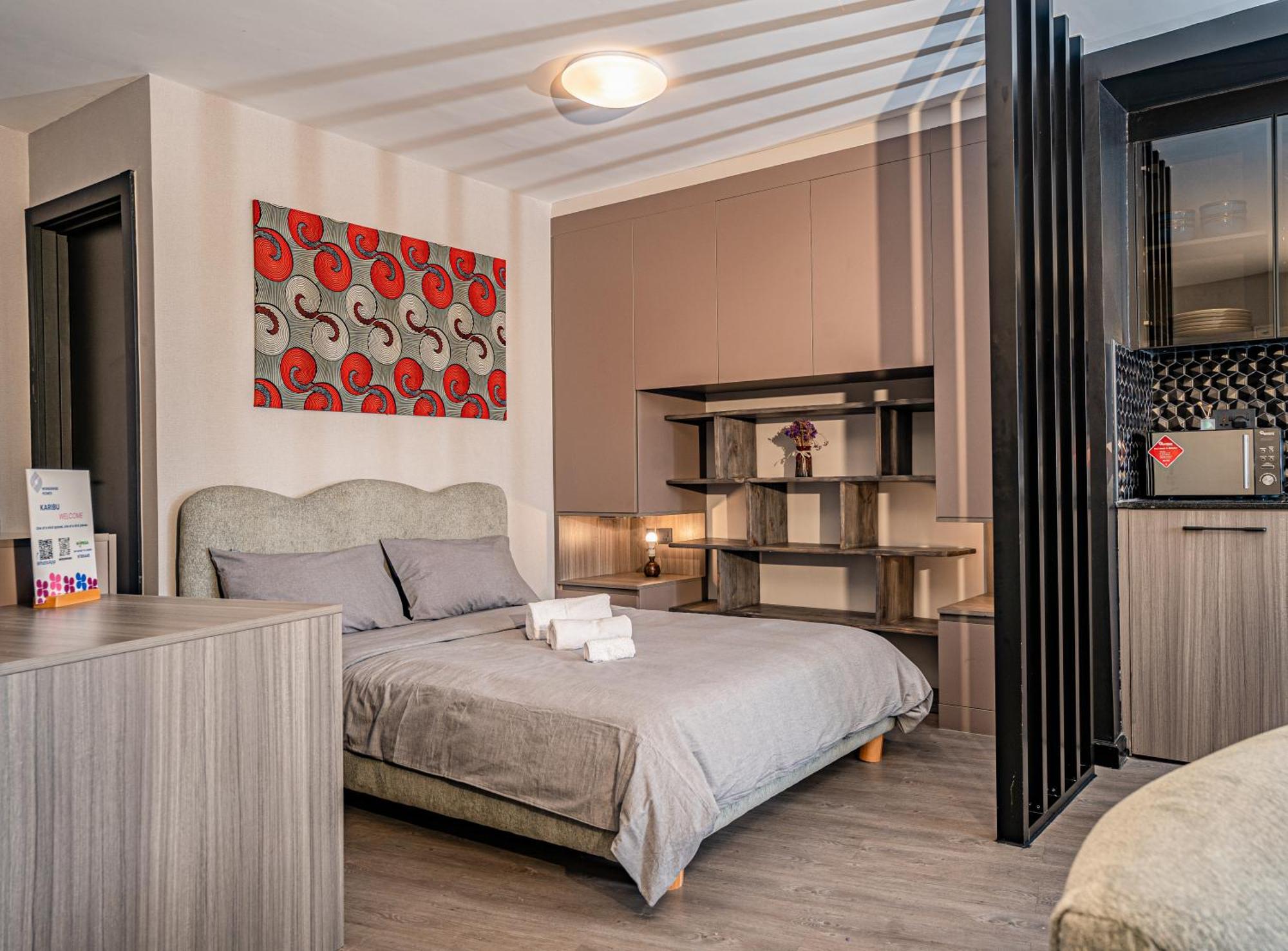 Escada & 2-bedroom, Rooftop Swimming Pool, Gym, Workspace, Wonderiss Homes Westland Living Apartamento