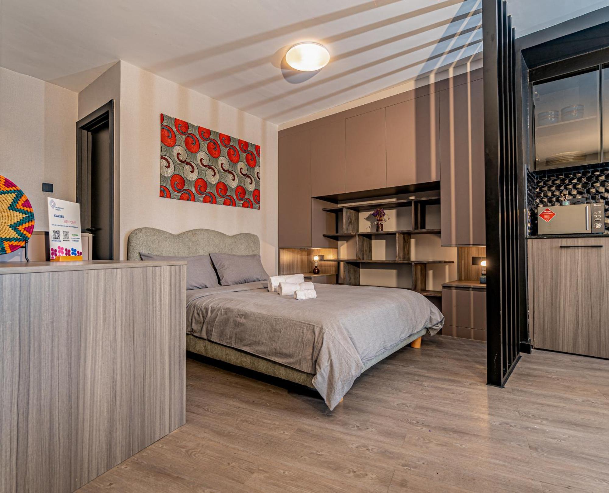 Escada & 2-bedroom, Rooftop Swimming Pool, Gym, Workspace, Wonderiss Homes Westland Living * Nairobi