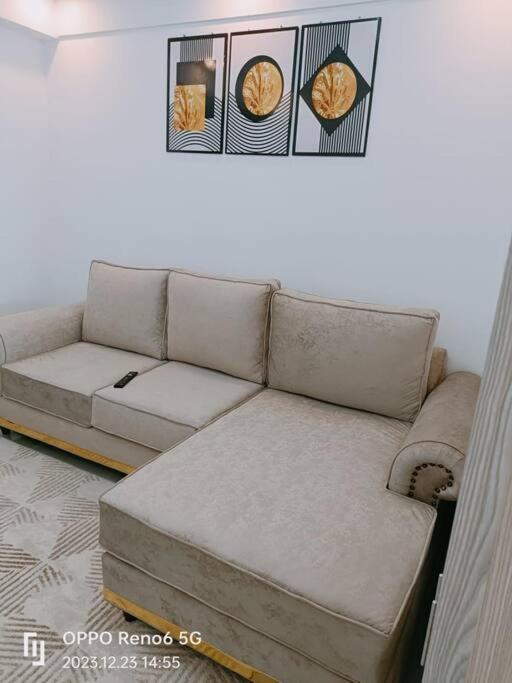 Executive One Bed With Balcony Gym Netflix Apartment
