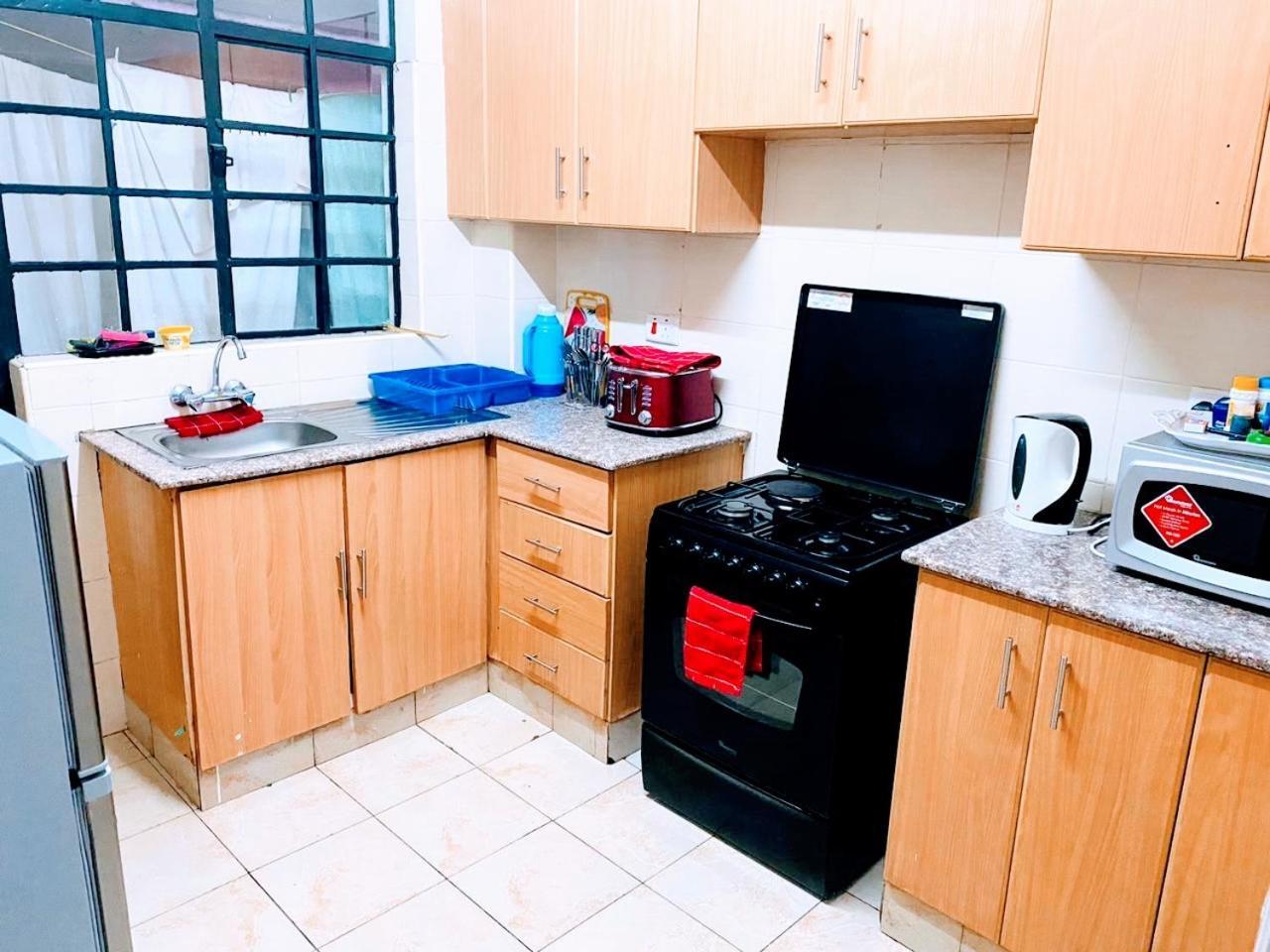 Planet Homes -jkia & Sgr 3br Apartment