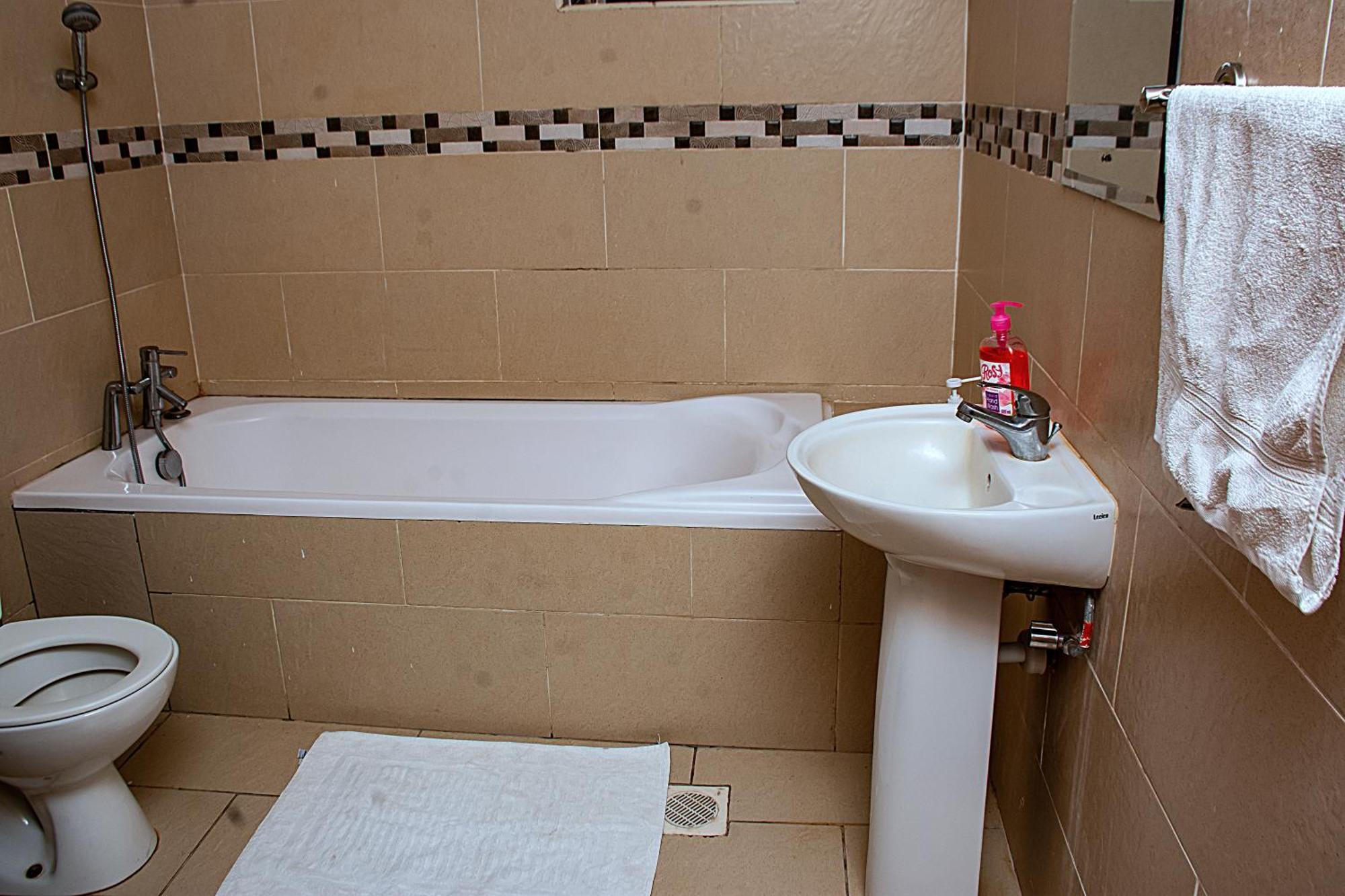 Casa Misa Riverside Duplex Homestay