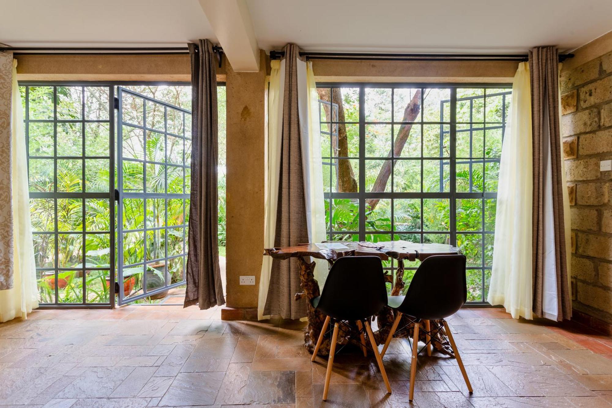The Jungle Oasis With Heated Pool