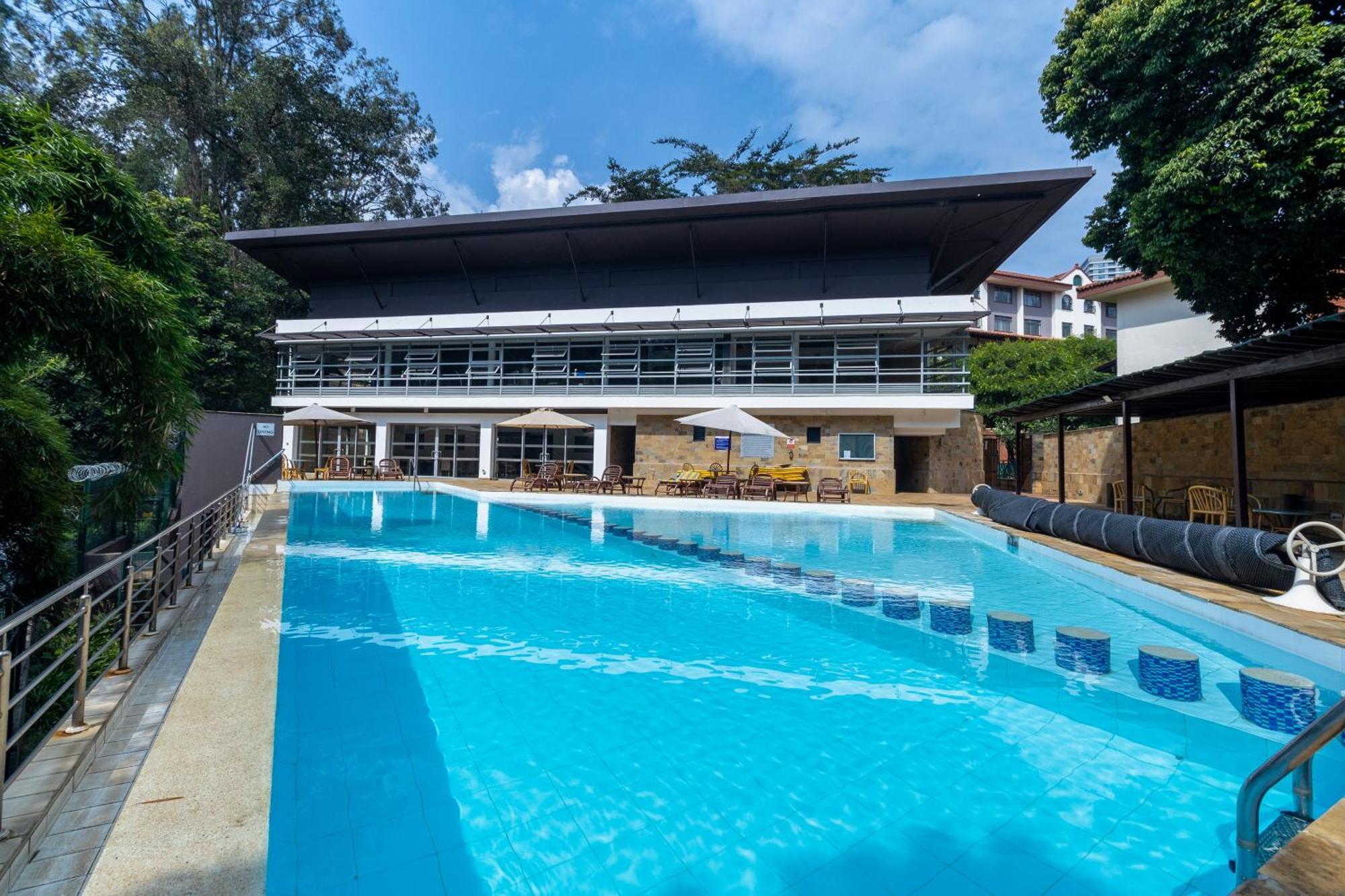 Apartment Riverside Park Hidden Oasis, 3 Bedroom, By Yourhost, Nairobi