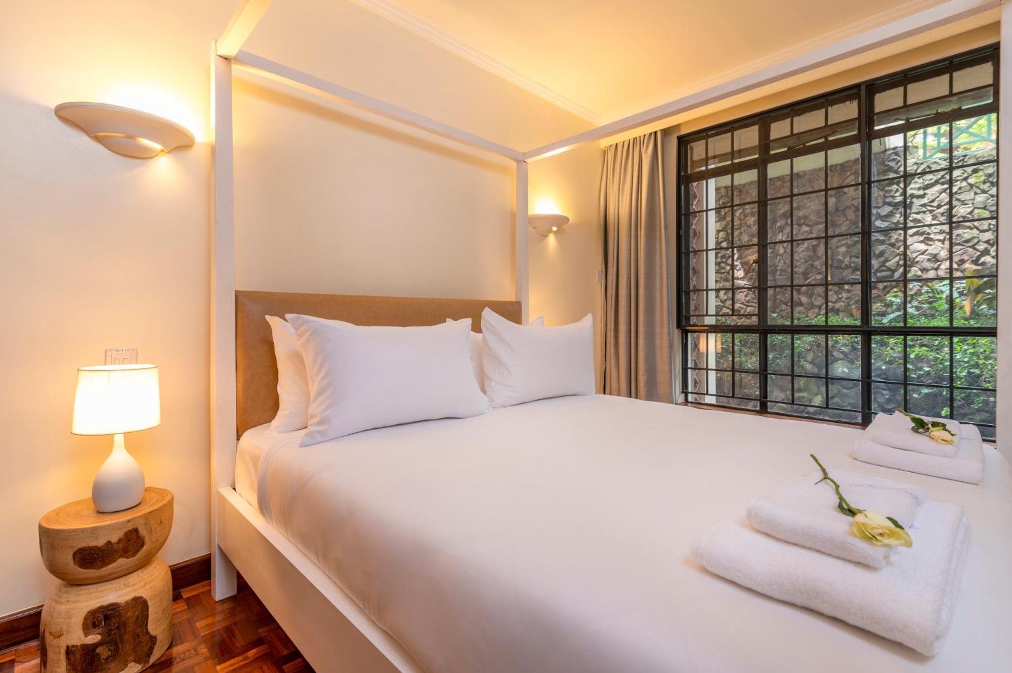 Riverside Park Hidden Oasis, 3 Bedroom, By Yourhost,