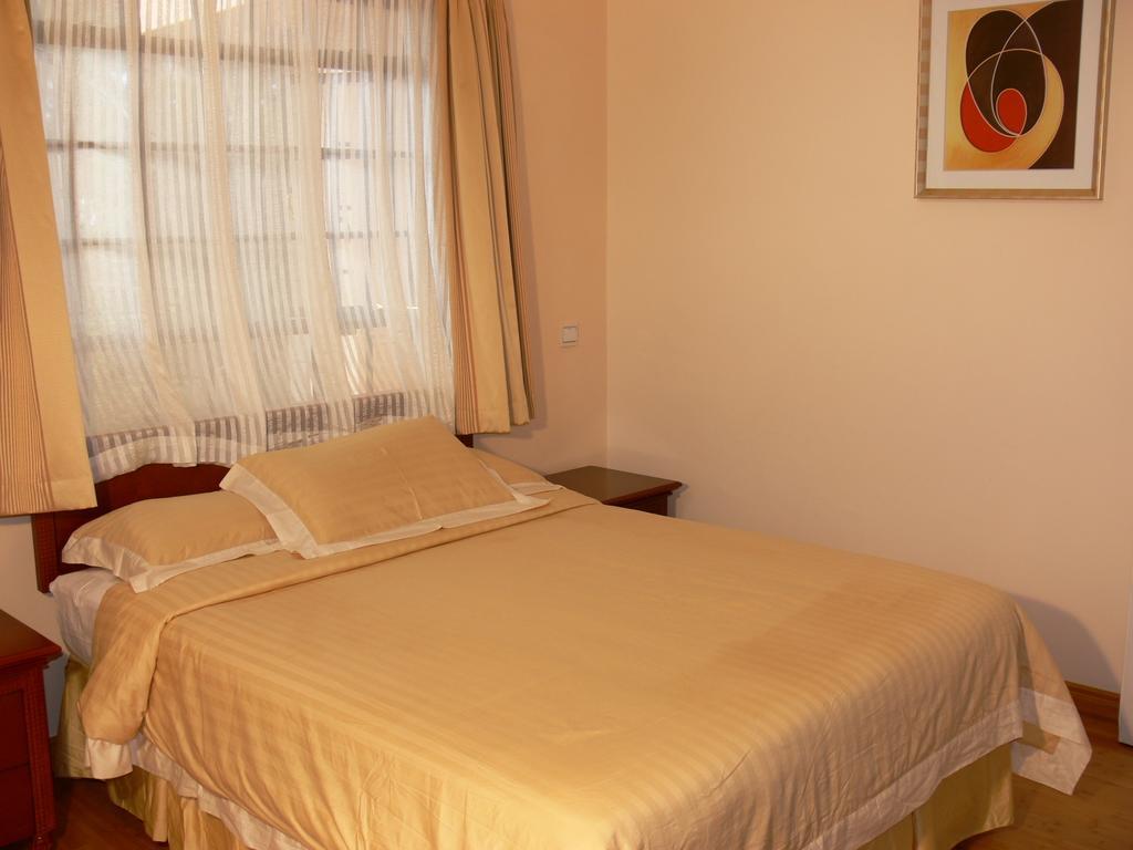 Aparthotel Natural Oak Nairobi