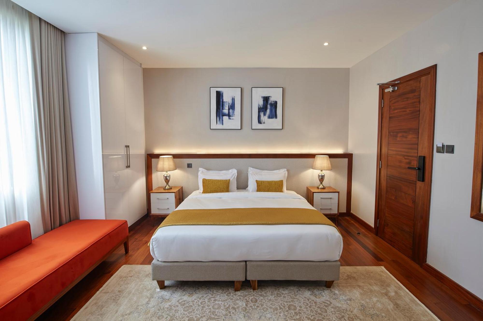 Deerpark Luxury Hotel