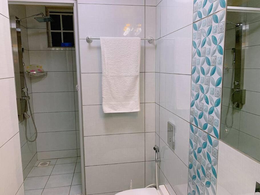 Spire Plaza 2 Bedroom Apartment *