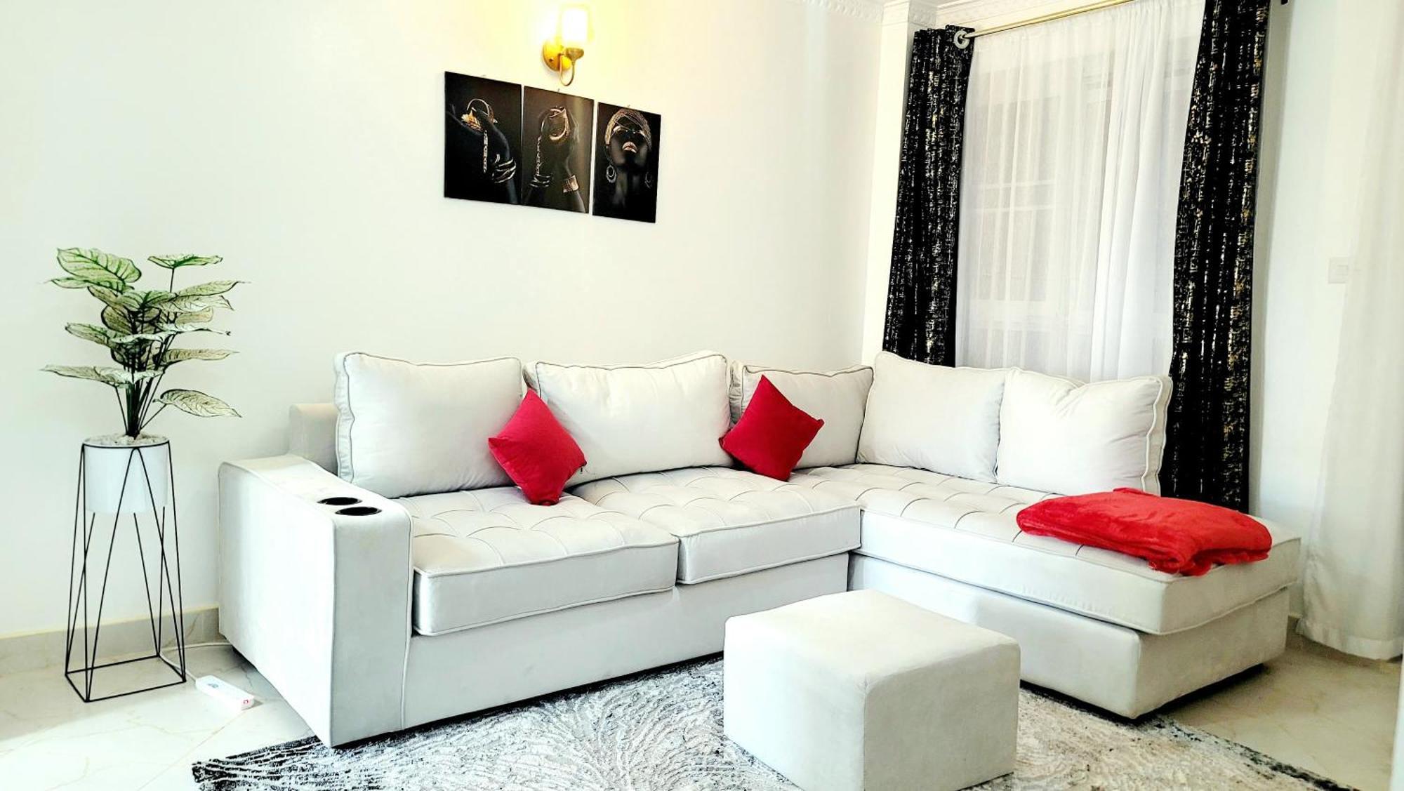 Luxurious Newly Fully Furnished