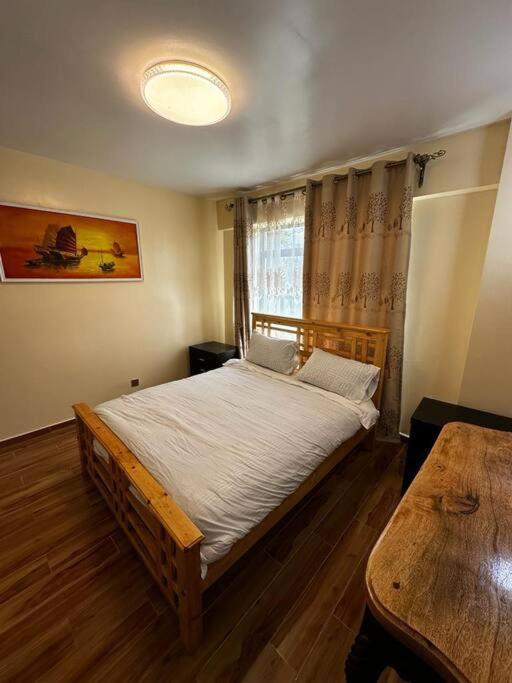 Apartment Luxury Two Bedroom In Kilimani *