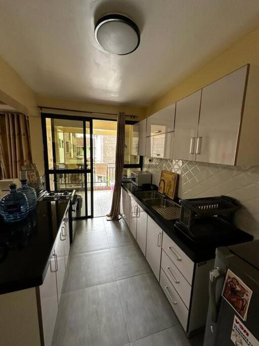 Luxury Two Bedroom In Kilimani * Nairobi