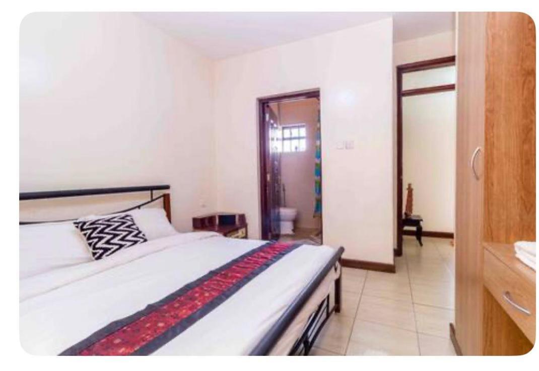 Nula - Convenience Away From Home- 2 Bedrooms Near Wilson Airport Apartment