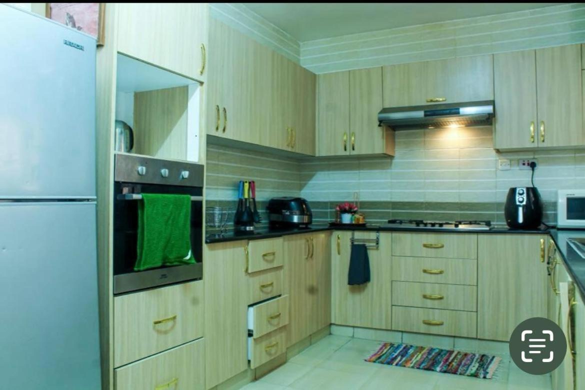 Nula - Convenience Away From Home- 2 Bedrooms Near Wilson Airport Apartment *