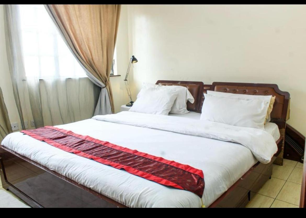 Apartment Nula - Convenience Away From Home- 2 Bedrooms Near Wilson Airport