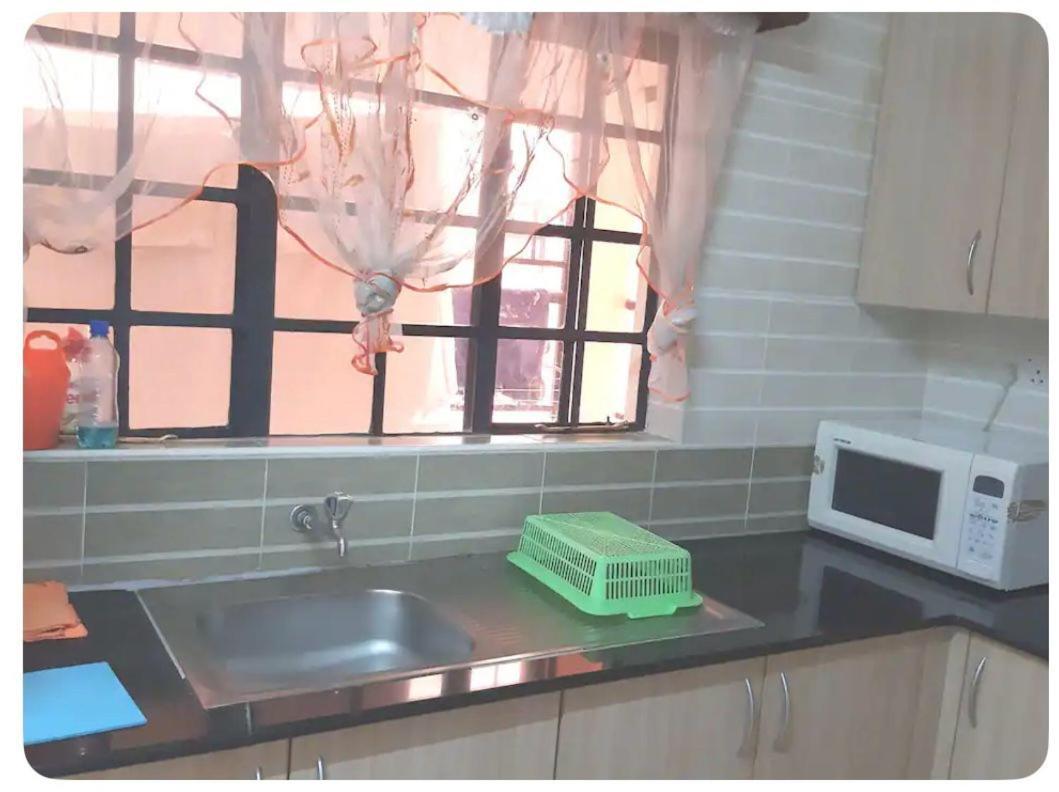Nula - Convenience Away From Home- 2 Bedrooms Near Wilson Airport Apartment *