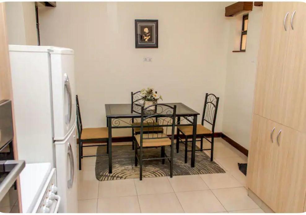 Nula - Convenience Away From Home- 2 Bedrooms Near Wilson Airport Apartment Nairobi