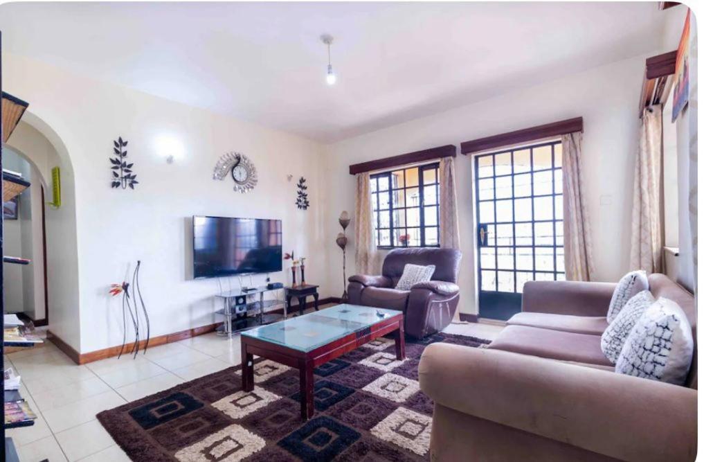 Nula - Convenience Away From Home- 2 Bedrooms Near Wilson Airport