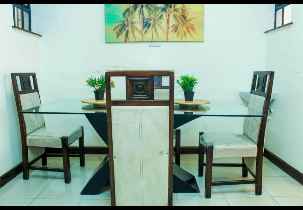 Apartment Nula - Convenience Away From Home- 2 Bedrooms Near Wilson Airport Nairobi