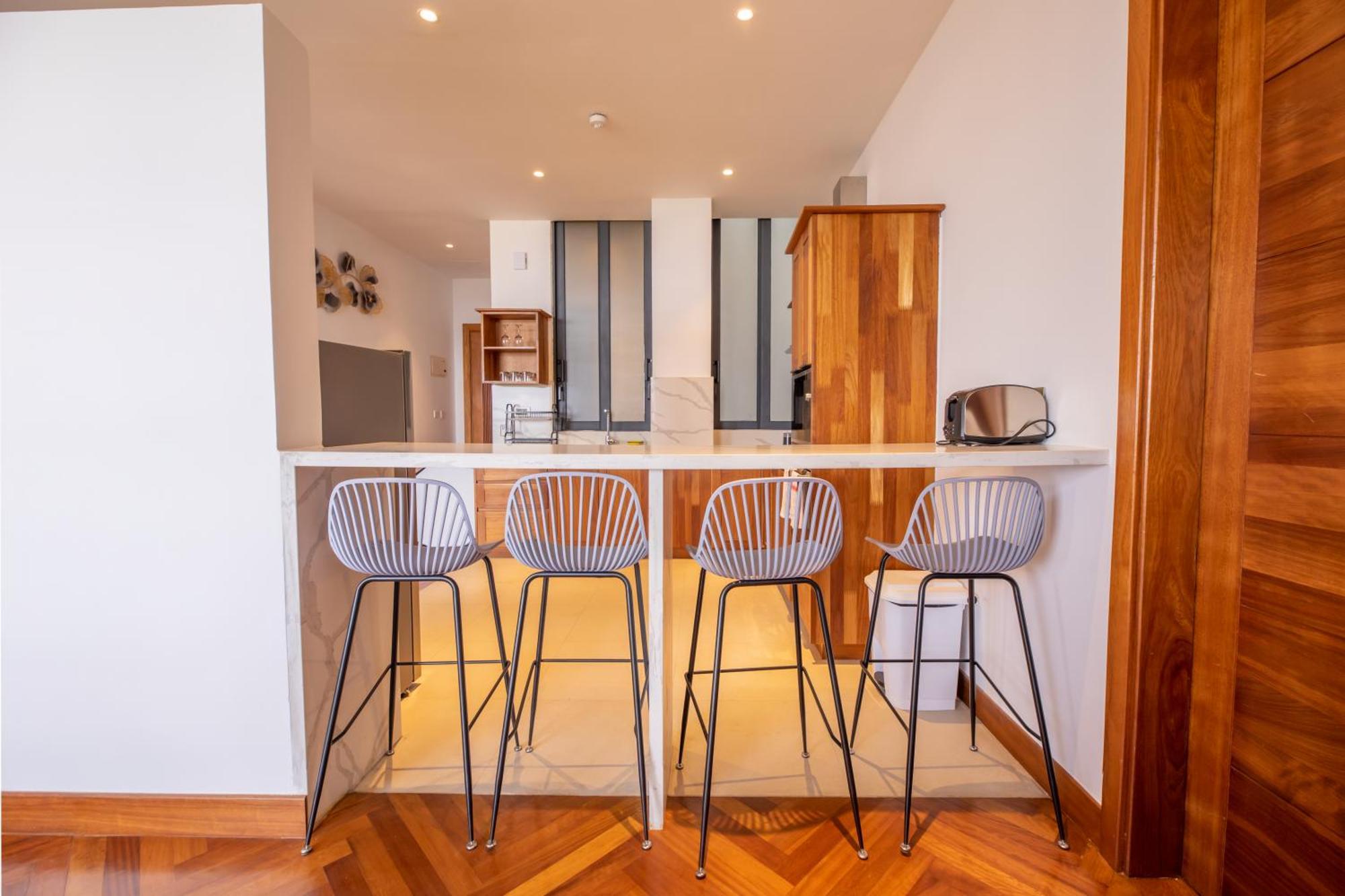 Apartment Broadwalk Residency