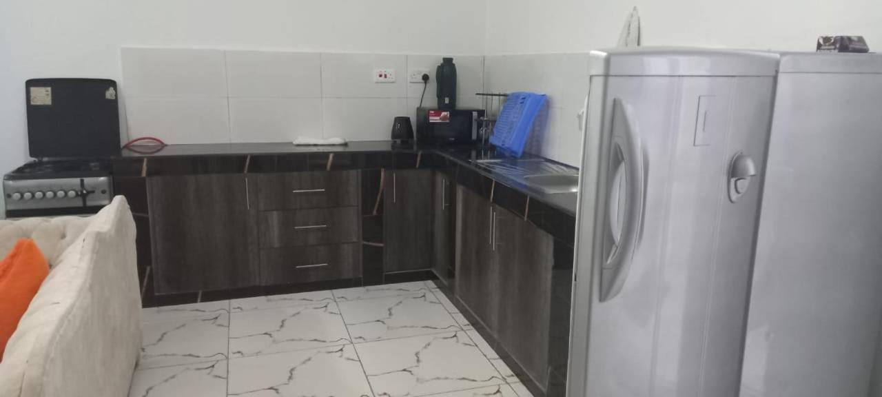 Apartment Furnished *