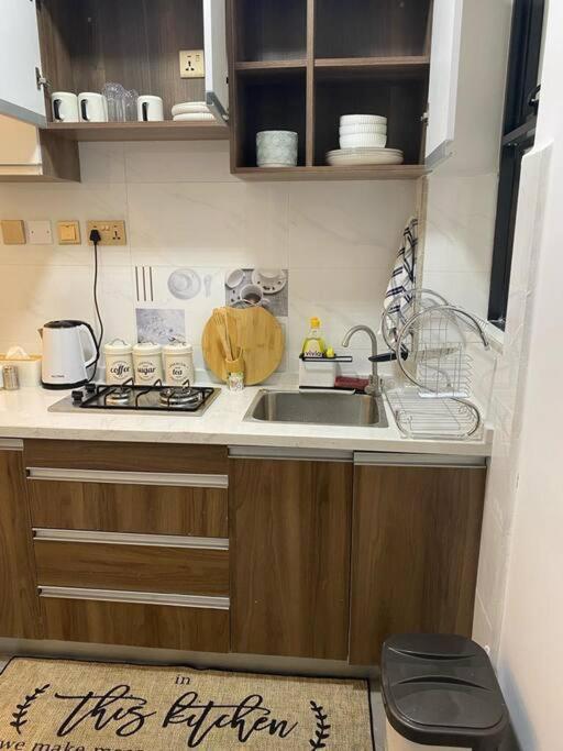 Exquisite Urban In Kilimani By The Manna Apartamento Nairobi